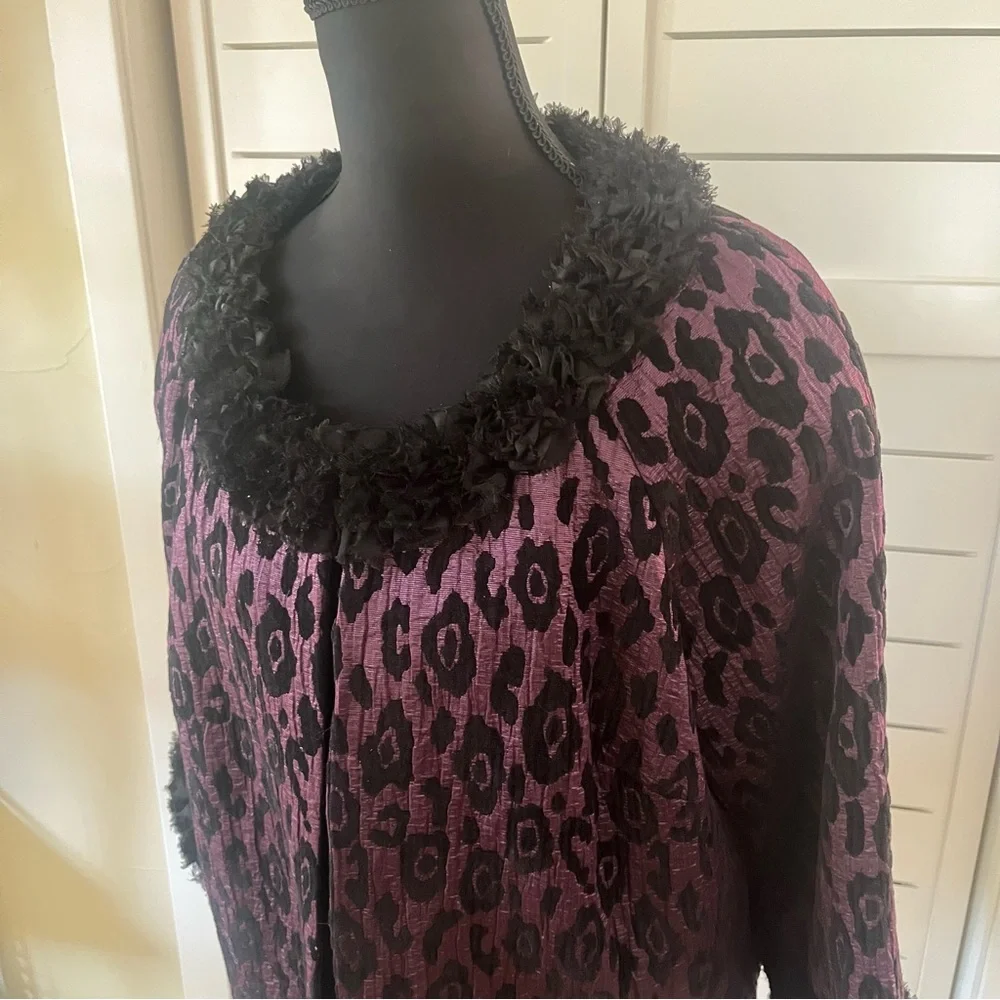 Lavender & Honey Chic Leopard Print Jacket Cape - Picture 2 of 13